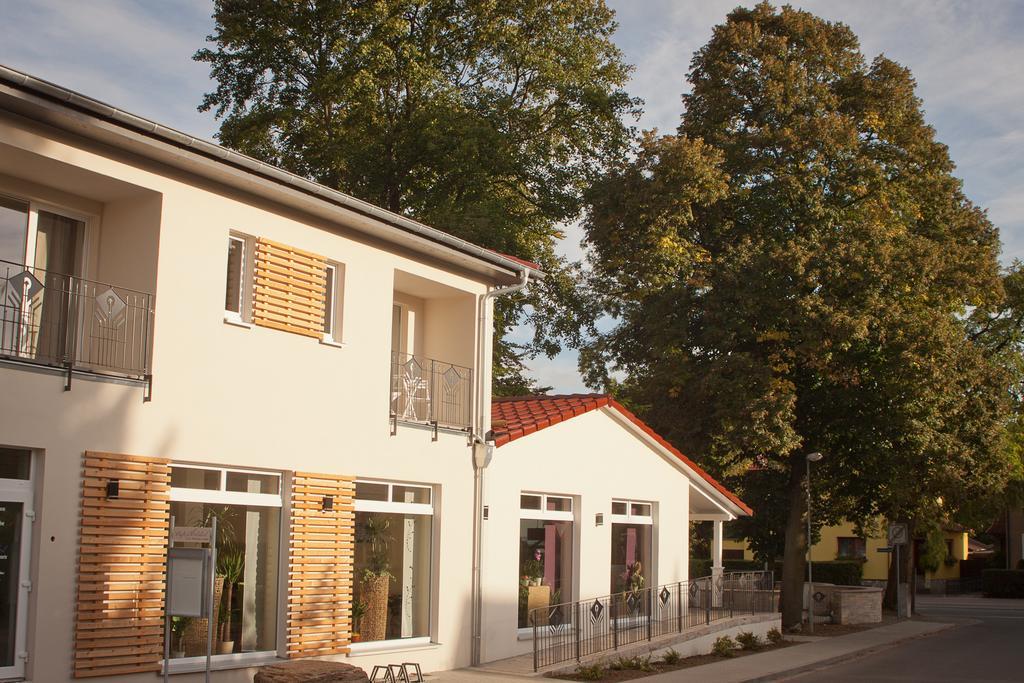 Cafe Hehrlich - Cafe, Pension&mehr Bad Tennstedt Exterior foto